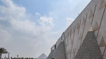 تذاكر المتحف المصري الكبير متاحة الآن عبر نظام الحجز الإلكتروني لتسهيل زيارة أهم معالم القاهرة الجديدة